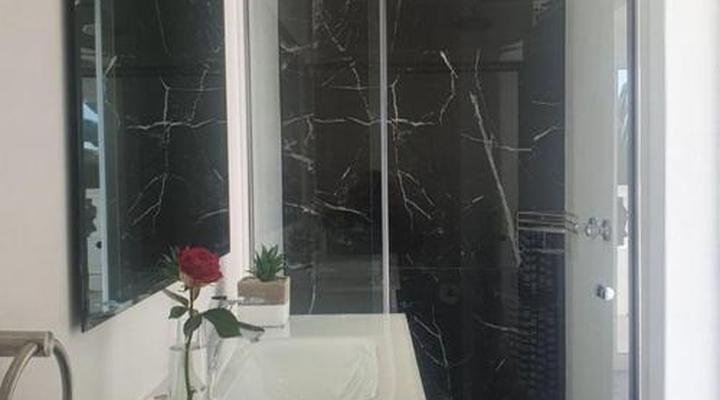 Strode House and Cottage