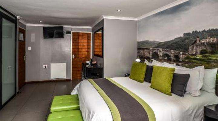 Yalla Yalla Boutique Hotel