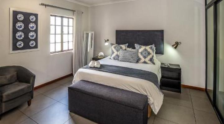 Yalla Yalla Boutique Hotel