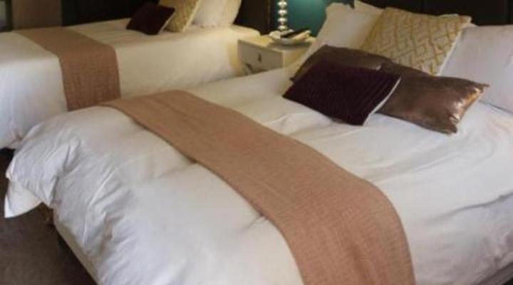 The Hedge Guesthouse