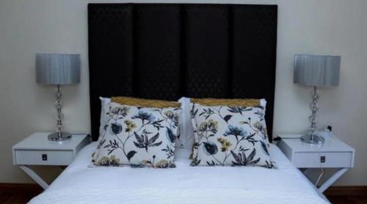 The Hedge Guesthouse