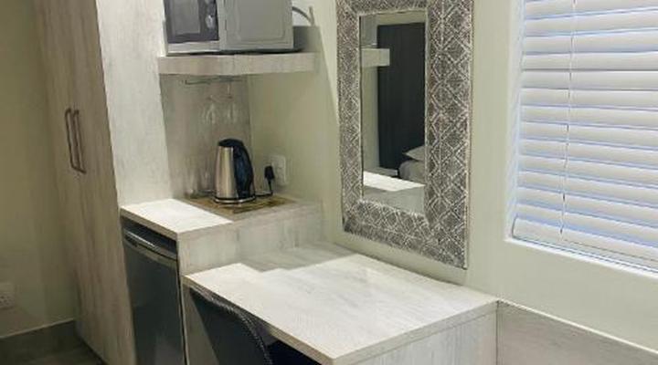 Impa-Lala Country Estate