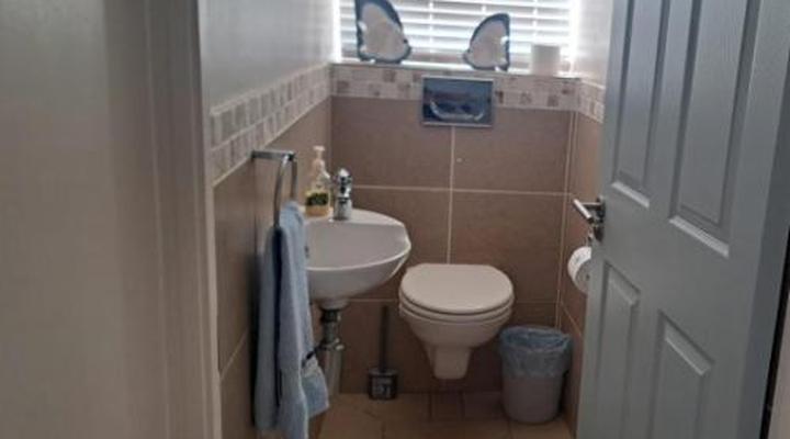 MAKISAKI BEACHFRONT ACCOMODATION