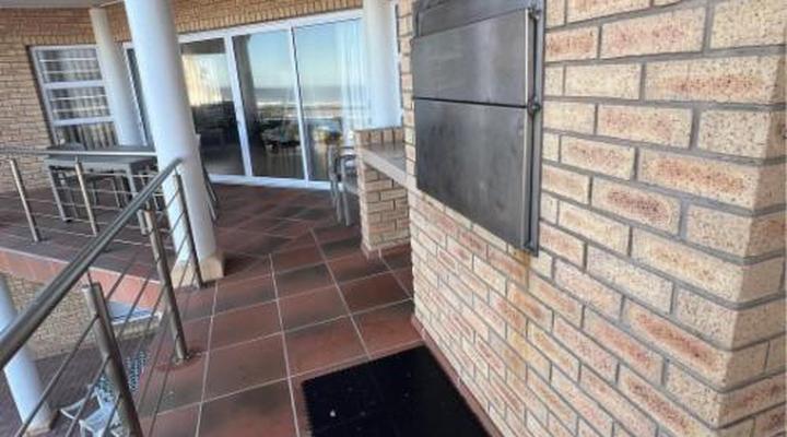 MAKISAKI BEACHFRONT ACCOMODATION