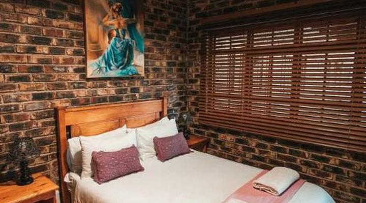 Micarlas Bed and Breakfast