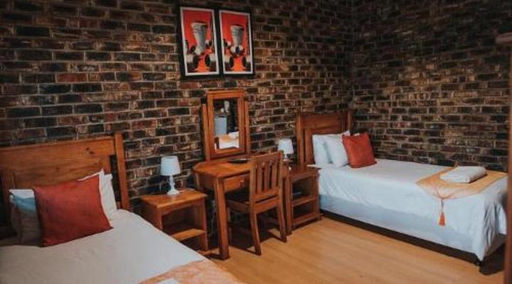 Micarlas Bed and Breakfast