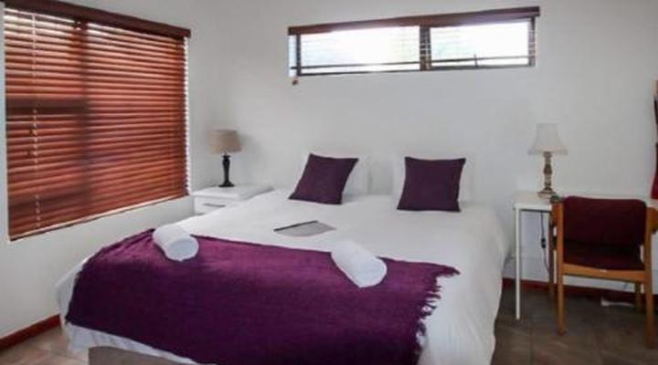 12 on Beach Guest House