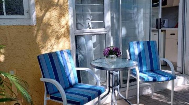 Capbon Guesthouse cc