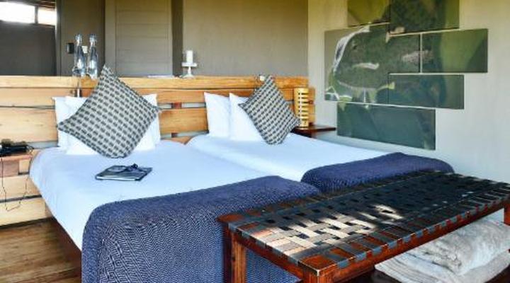 Rhino Ridge Safari Lodge