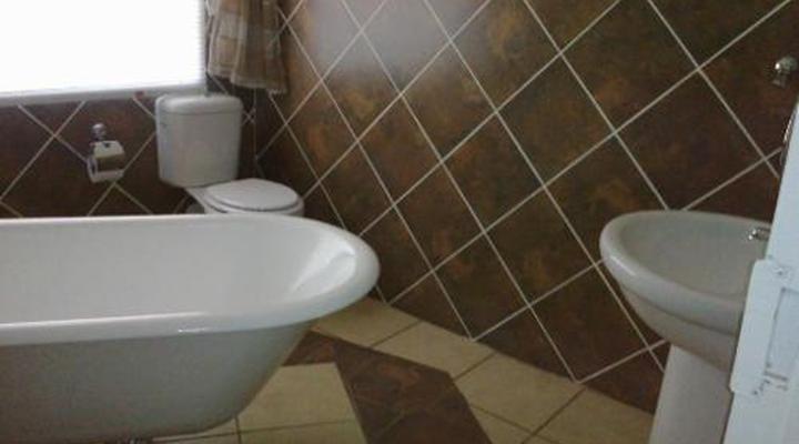 Ibis Nest Guest Lodge