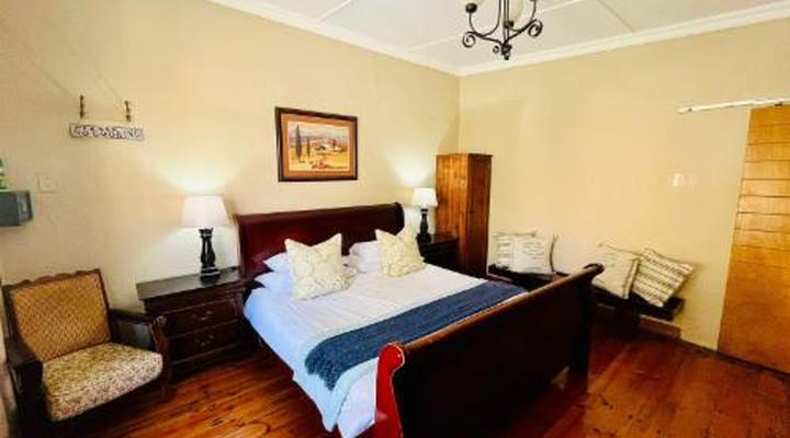 17 on Bird Guest House