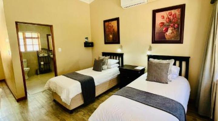 17 on Bird Guest House