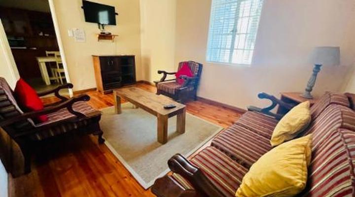 17 on Bird Guest House