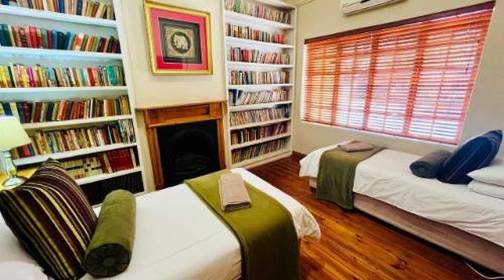 17 on Bird Guest House