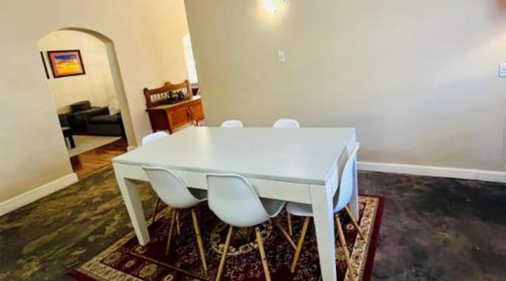 17 on Bird Guest House