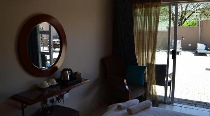 Lakeview Boutique Hotel