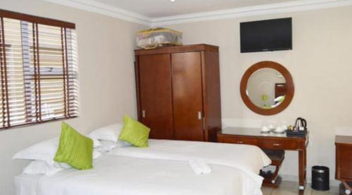 Lakeview Boutique Hotel