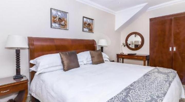 Lakeview Boutique Hotel