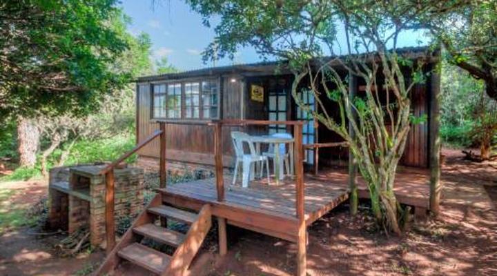 Woodlands Cottages & Camping