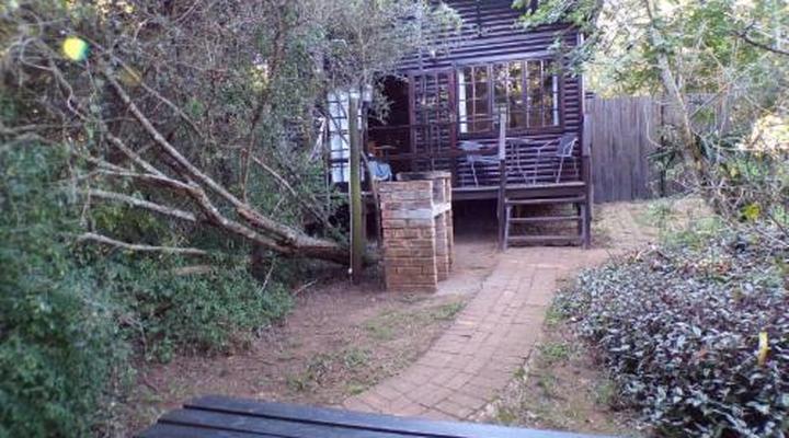 Woodlands Cottages & Camping