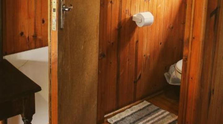 Woodlands Cottages & Camping