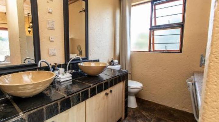 Hennie's Rest Guest House