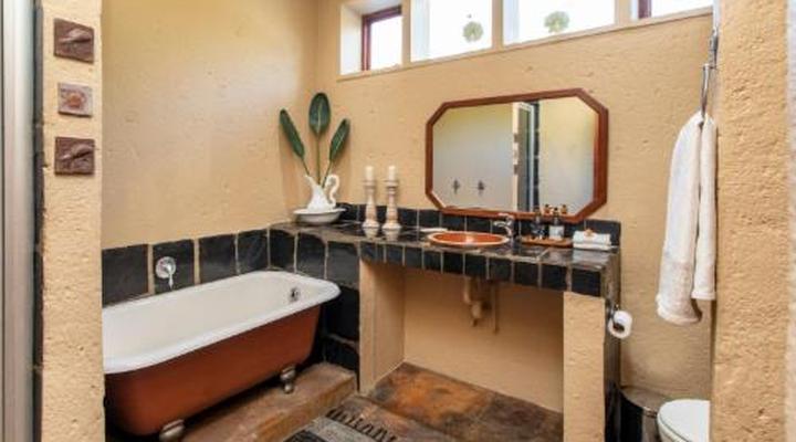 Hennie's Rest Guest House