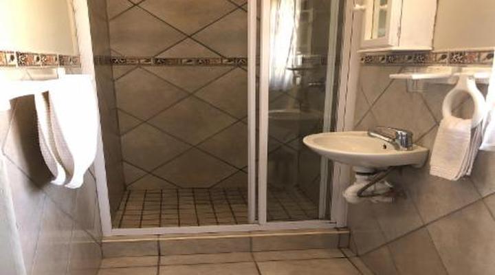 Outeniquabosch Lodge