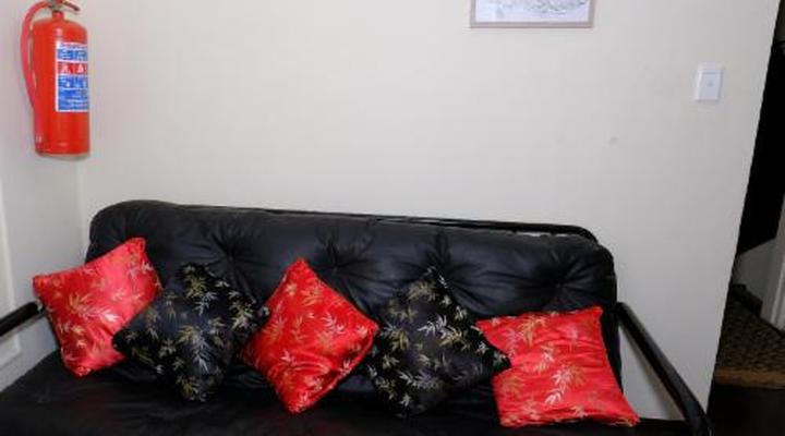 Ondini Guest House & Cottage