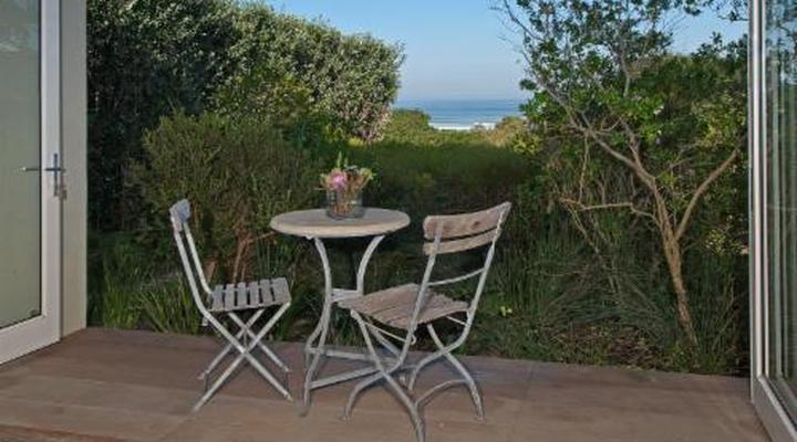 Mosselberg On Grotto Beach