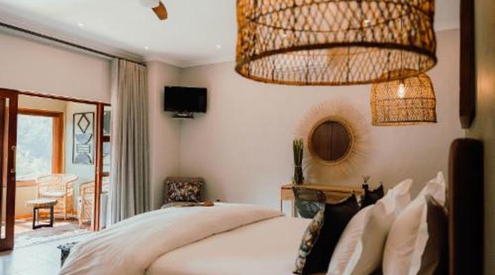 Bambuu Lakeside Lodge