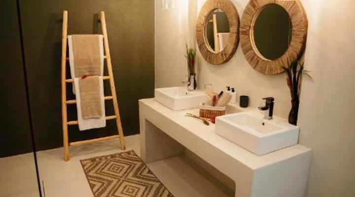 Bambuu Lakeside Lodge