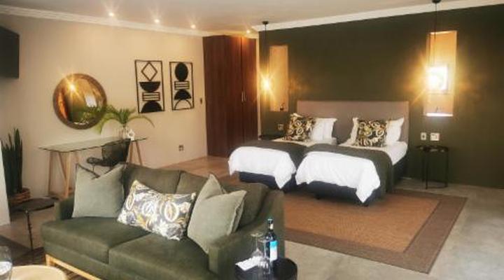 Bambuu Lakeside Lodge