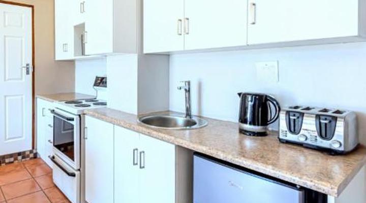 Holiday Guesthouse, Langebaan