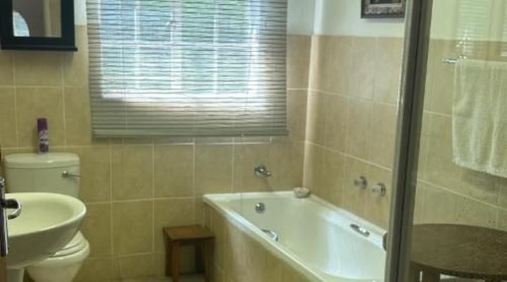 The Old Country House and Cottage