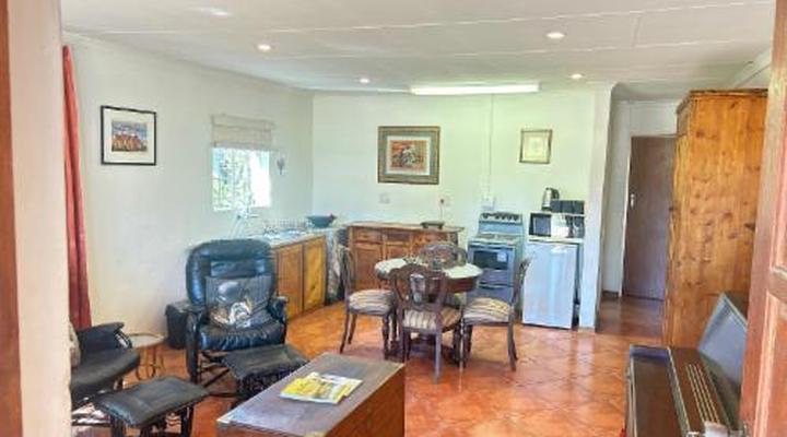 The Old Country House and Cottage