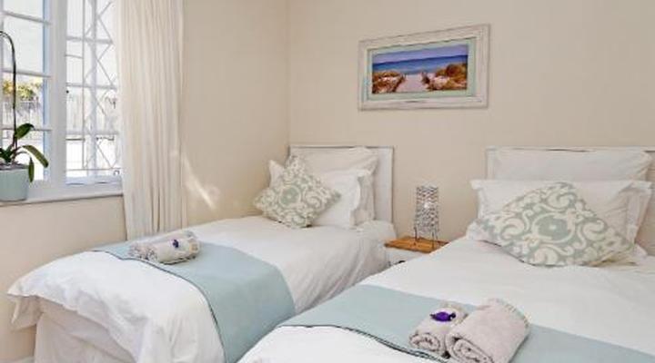 Hout Bay Beach Cottage