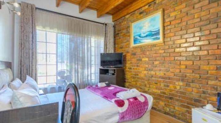 Royal Olympia Lodges & Safaris