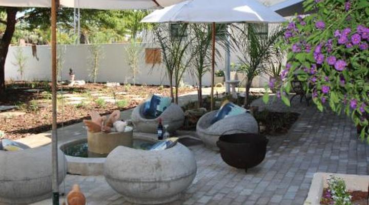 Albatross Guest House