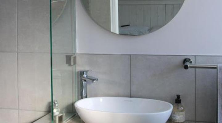 Albatross Guest House