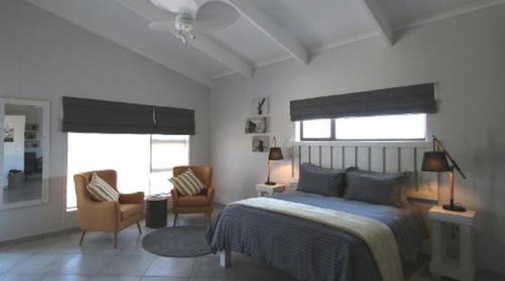 Albatross Guest House