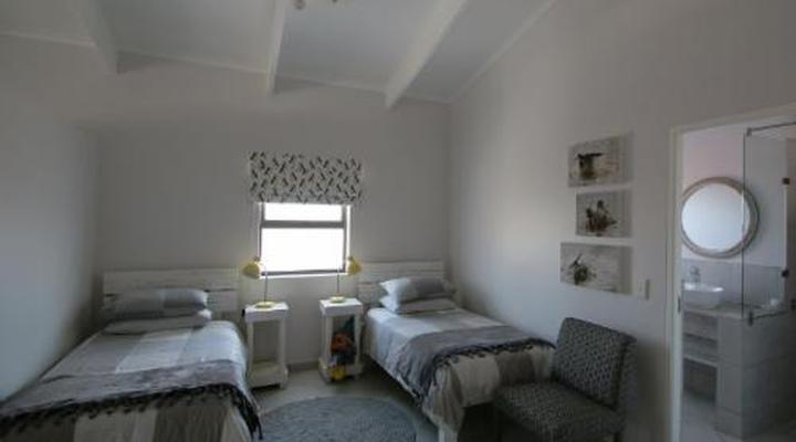 Albatross Guest House