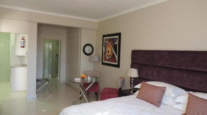 Vredenburg Boutique Lodge