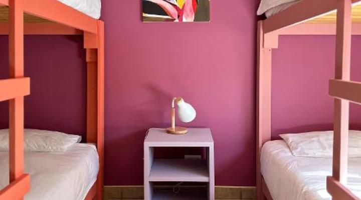 Skeleton Beach Backpackers