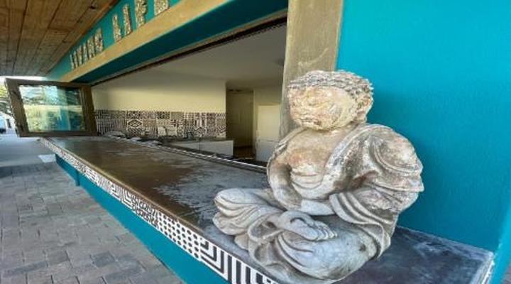 Skeleton Beach Backpackers