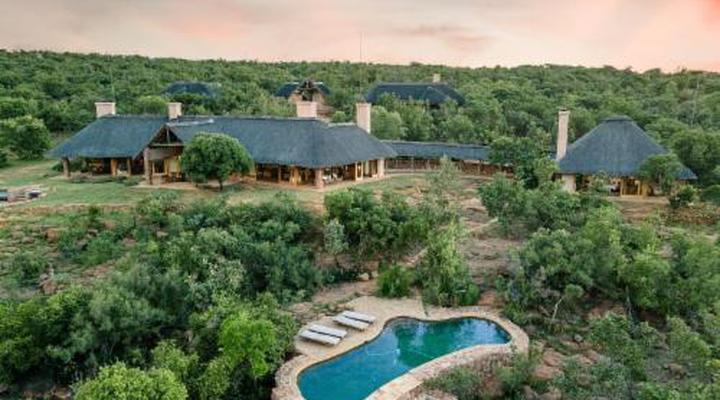 iHolidays - iBhubesi Lodge