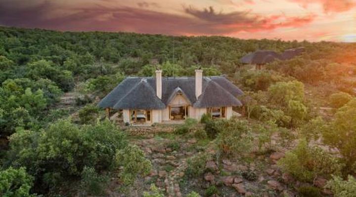 iHolidays - iBhubesi Lodge