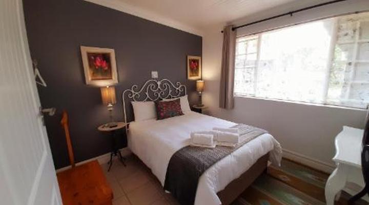 At 98 on Lynburn Guest House