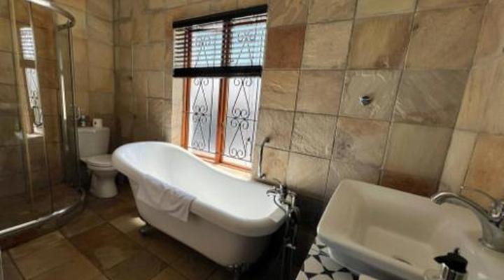 Sea Whisper Guest House