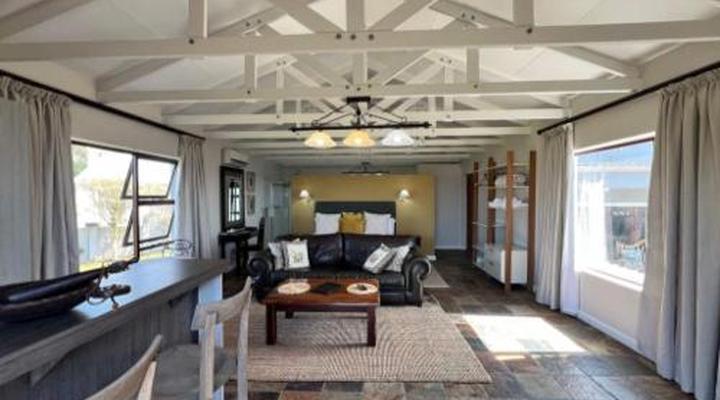 Sea Whisper Guest House